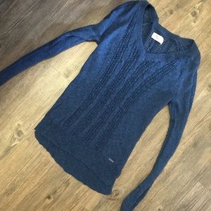 Hollister V neck sweater